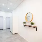 Stylish Nest With Ac *