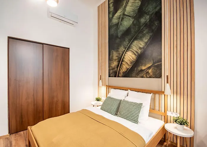 Apartment Stylish Nest With Ac