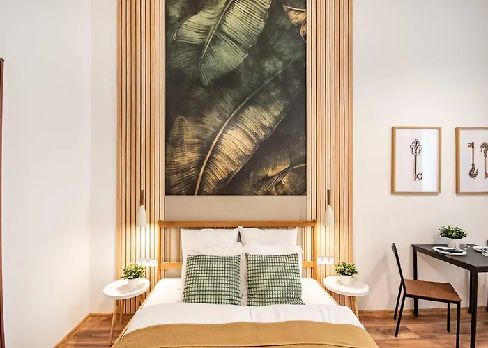 Stylish Nest With Ac Budapest