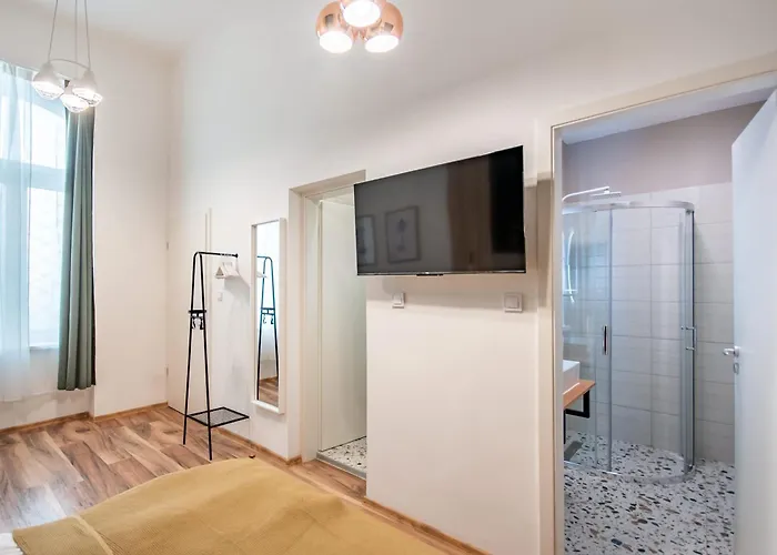 Stylish Nest With Ac